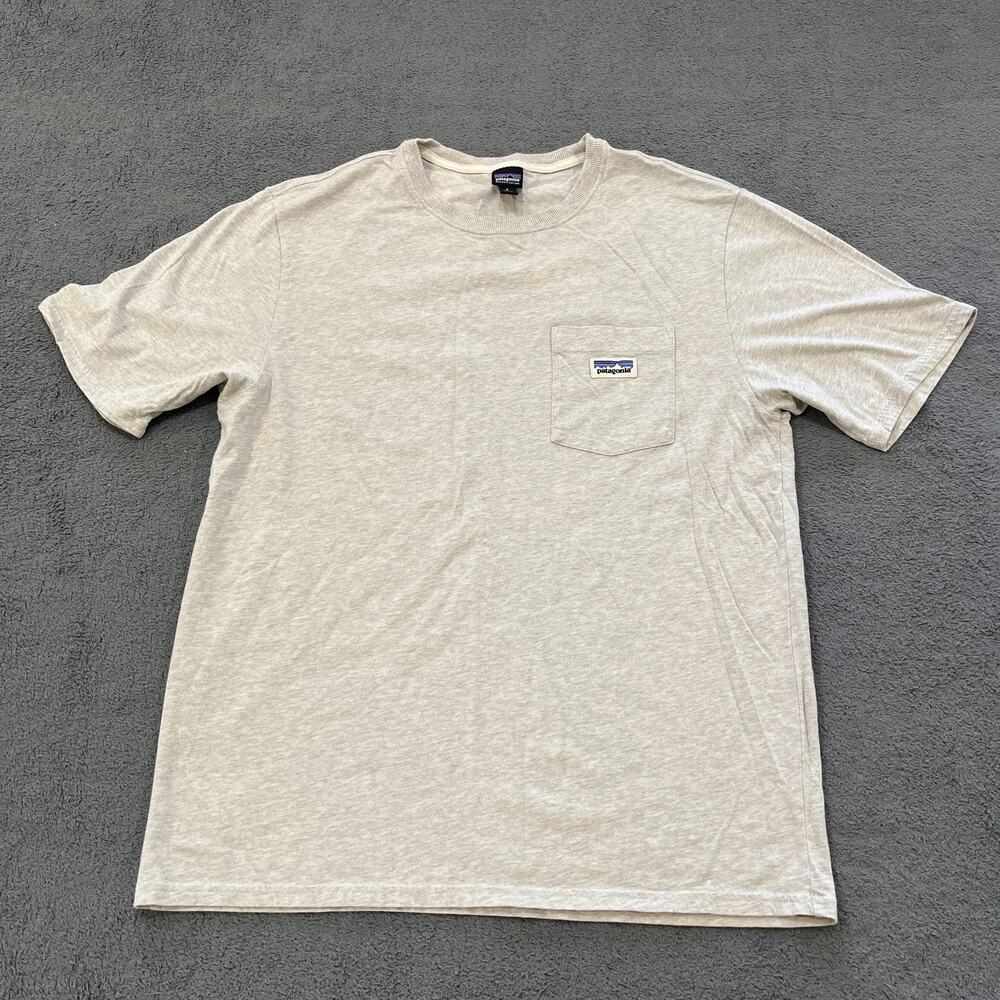 Patagonia Light Gray Short Sleeve Organic Cotton Shirt Men's Size Small